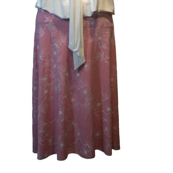 Pink & White Knee Length Smart Set Skirt - Picture 3 of 9